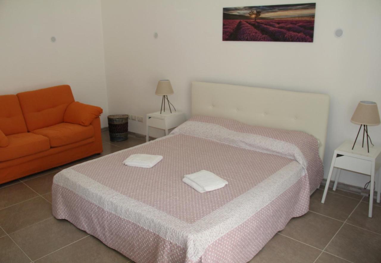 Cataldi's Rooms Noto Esterno foto