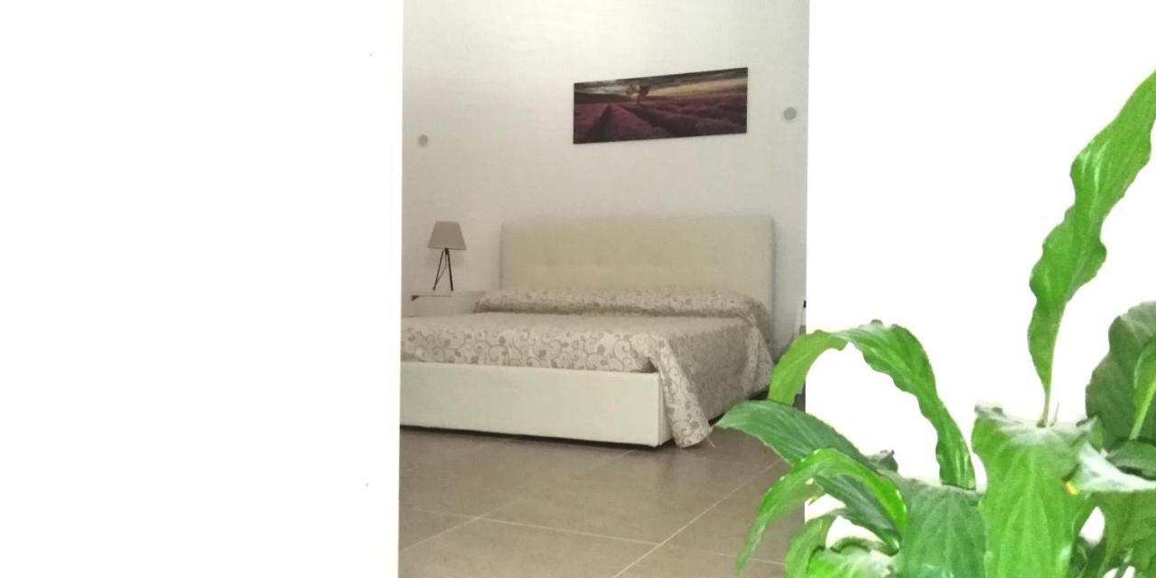 Cataldi's Rooms Noto Esterno foto